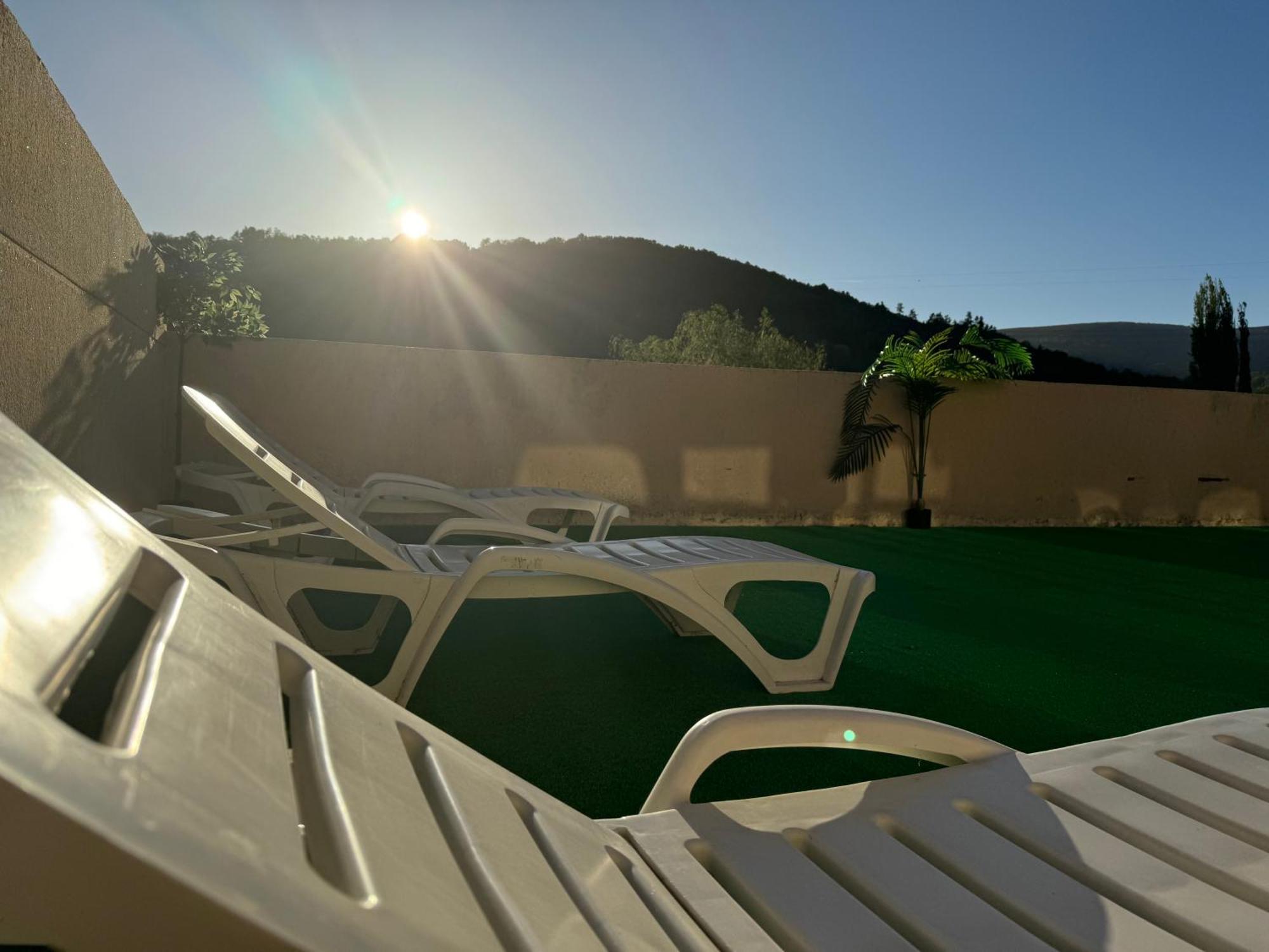 Triacastela Sunset Terrace Apartamento Exterior foto